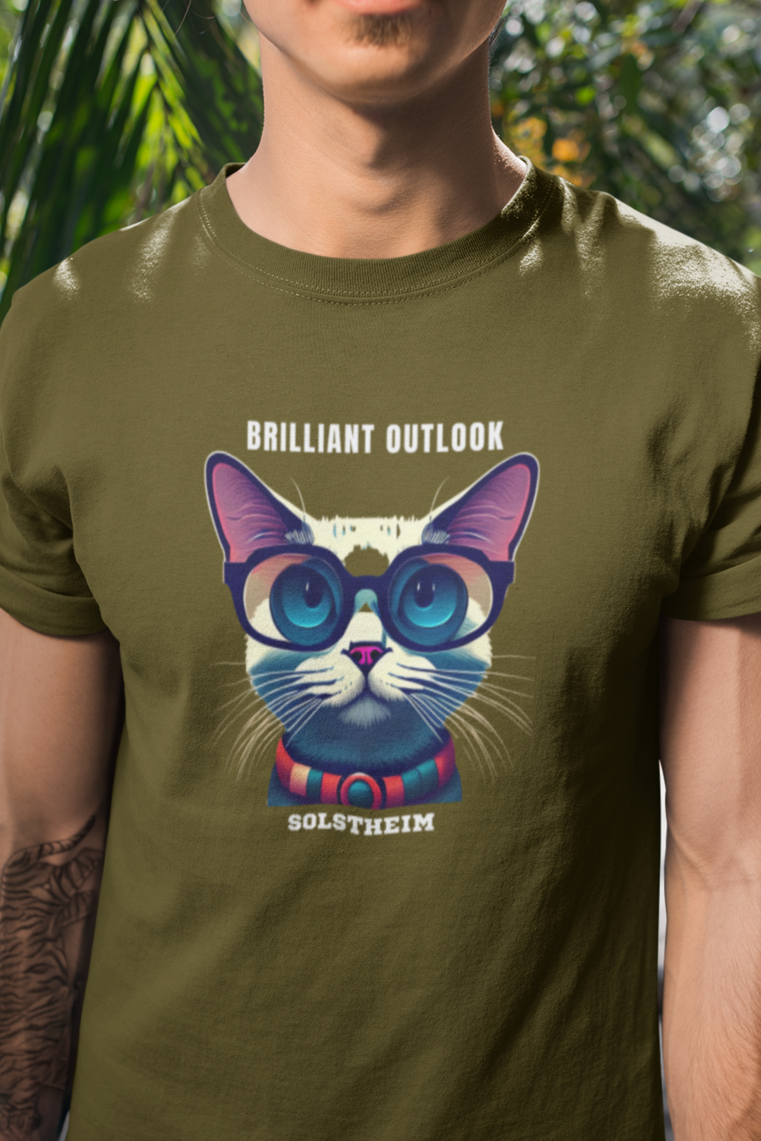 Round Neck Half Sleeves T-Shirt Black with Brilliant Cat